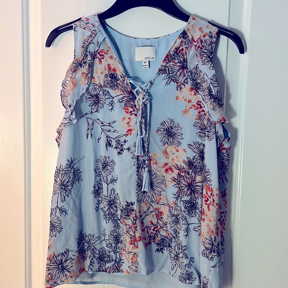 Gremlin sleeveless blouse